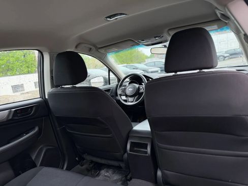 Used 2018 Subaru Legacy 2.5i AWD/4WD image 16