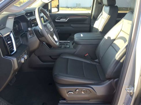New 2026 GMC Sierra 2500 Denali w/ Denali Reserve Package AWD/4WD image 14