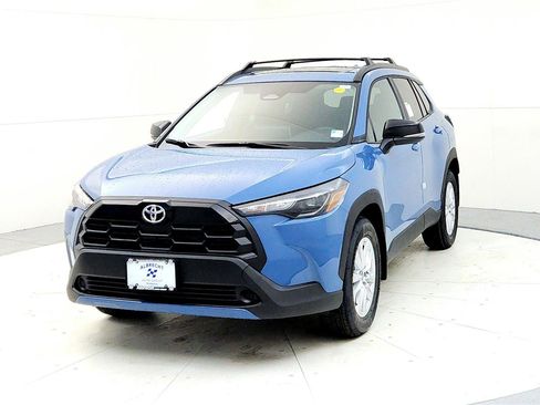 New 2026 Toyota Corolla Cross LE image 2