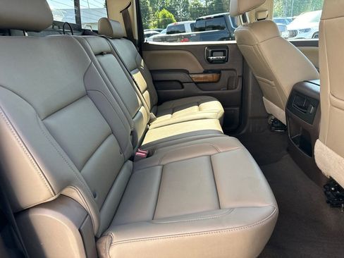 Used 2018 GMC Sierra 1500 SLT w/ SLT Premium Package AWD/4WD image 16