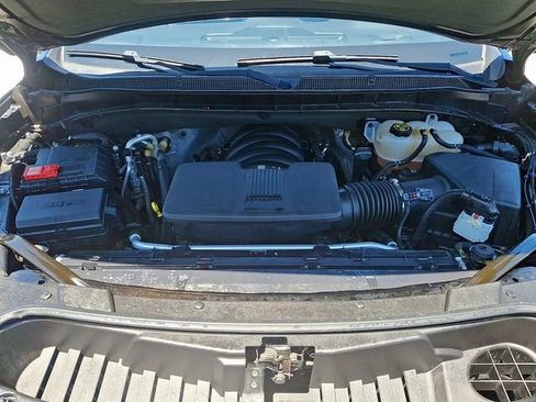 Used 2023 Chevrolet Tahoe LT AWD/4WD image 32