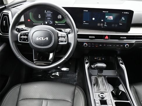 Used 2024 Kia Sorento X-Line EX image 5