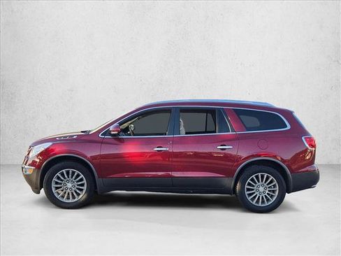 Used 2011 Buick Enclave CXL image 3