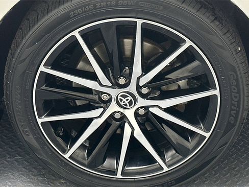 Used 2023 Toyota Camry SE image 21