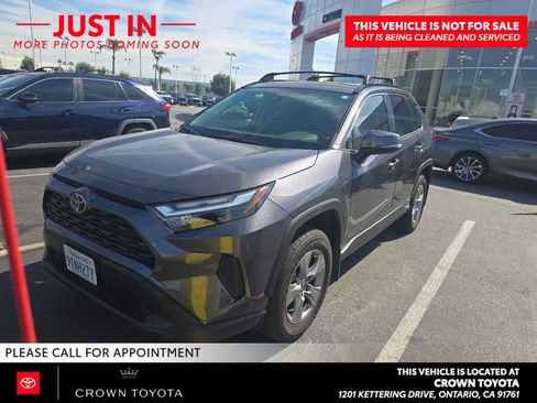 Used 2025 Toyota RAV4 LE AWD/4WD image 1
