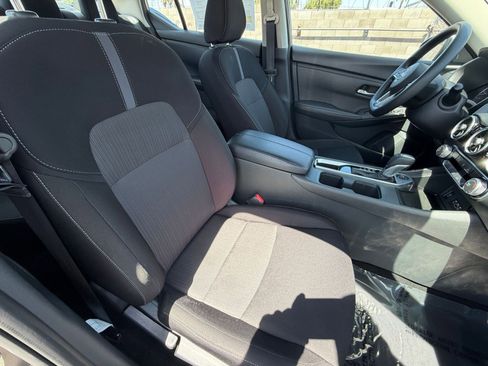 Used 2025 Nissan Sentra SV FWD image 34