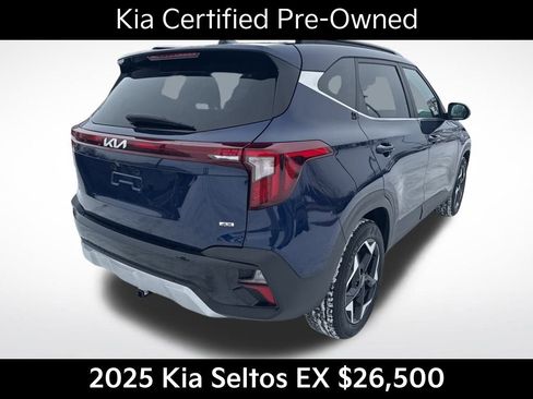 Certified 2025 Kia Seltos EX image 4