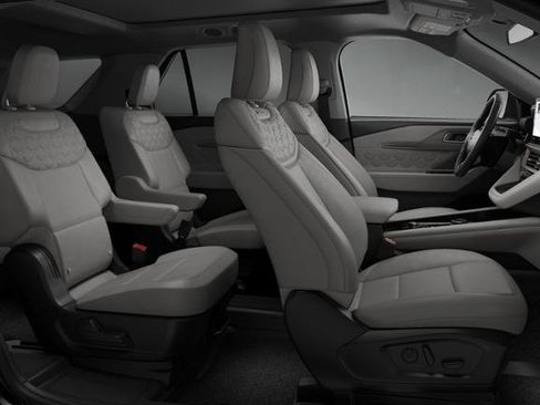New 2026 Ford Explorer Platinum w/ LUX Leather Package AWD/4WD image 28
