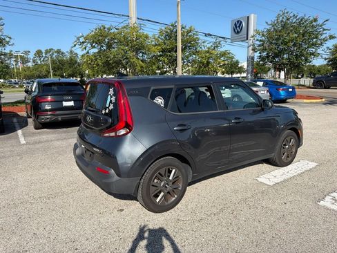 Used 2021 Kia Soul S FWD image 20