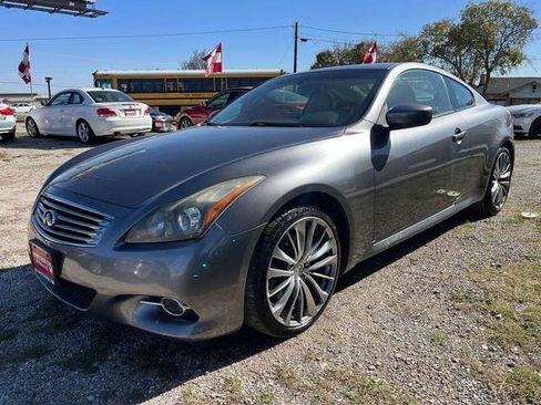 Used 2011 INFINITI G37 Journey w/ Premium Pkg image 4