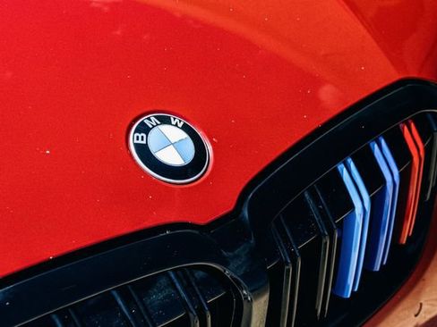 Used 2020 BMW 330i Sedan w/ Convenience Package RWD image 20