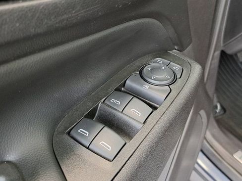 Used 2019 Chevrolet Equinox Premier FWD image 22