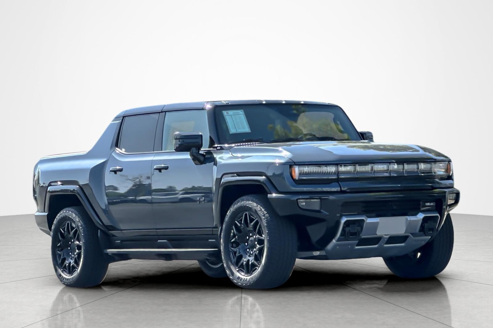 Used 2026 GMC Hummer EV 4x4 Crew Cab w/ LPO, Dark Essentials Package image 7
