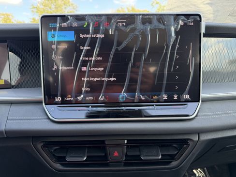 New 2026 Volkswagen Tiguan SE image 19