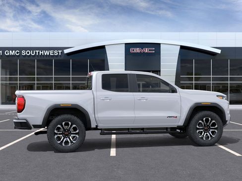 New 2026 GMC Canyon AT4 w/ AT4 Premium Package image 29