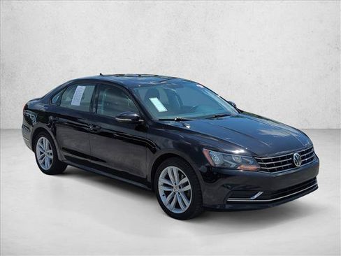 Used 2019 Volkswagen Passat 2.0T Wolfsburg w/ Wheels & Sunroof Package FWD image 3