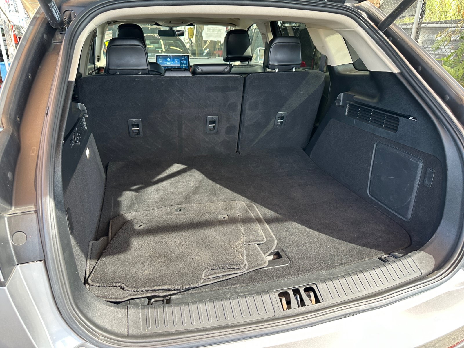 Used 2021 Lincoln Nautilus Reserve FWD image 16