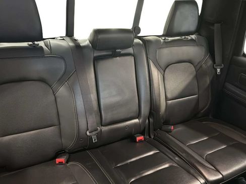 Used 2020 RAM 1500 Sport w/ Leather & Sound Group AWD/4WD image 10