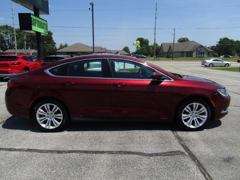 Used 2015 Chrysler 200 Limited w/ Spring Special Group FWD image 9