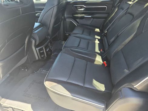 Used 2025 RAM 1500 Laramie AWD/4WD image 12