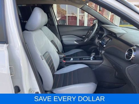 Used 2024 Nissan Kicks SR w/ SR Premium Package FWD image 21
