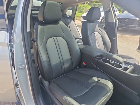 Certified 2026 Hyundai Sonata Limited FWD image 10