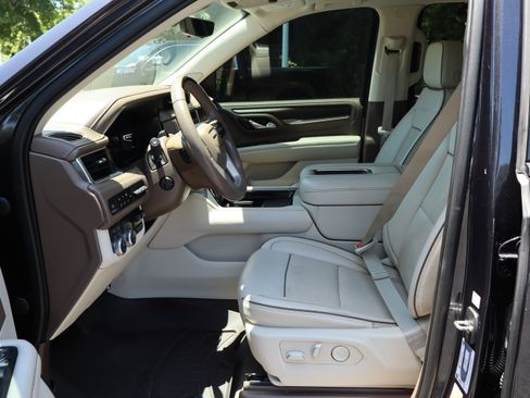 Used 2023 GMC Yukon Denali w/ Denali Reserve Package AWD/4WD image 23