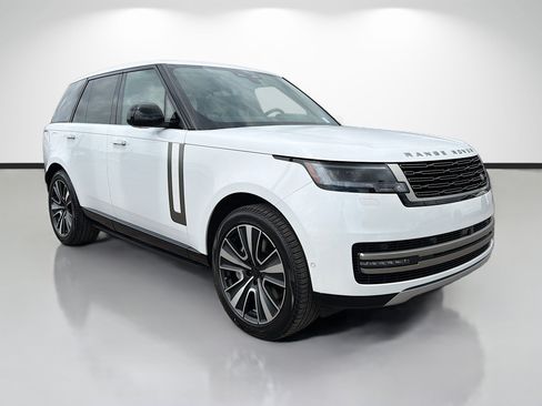 New 2026 Land Rover Range Rover SE image 7