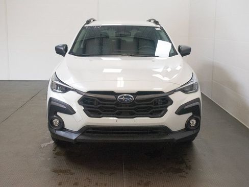 Certified 2024 Subaru Crosstrek 2.5i Limited AWD/4WD image 2