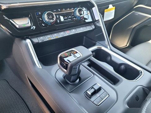 New 2026 GMC Sierra 1500 Denali AWD/4WD image 19