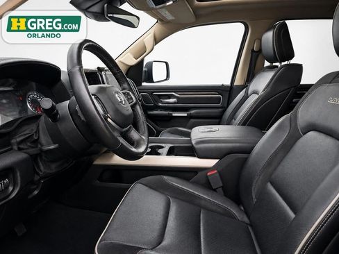 Used 2019 RAM 1500 Laramie AWD/4WD image 10