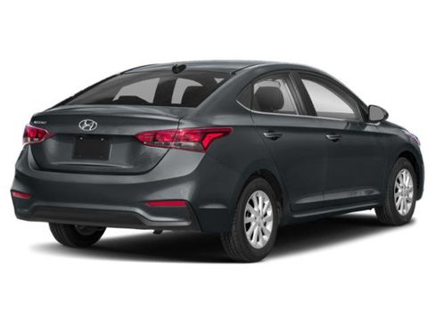 Used 2018 Hyundai Accent SEL image 3