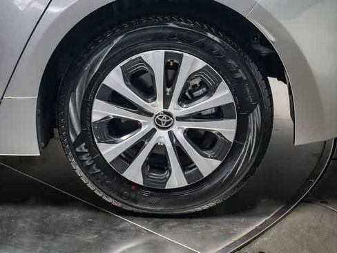 Certified 2022 Toyota Corolla LE FWD image 11