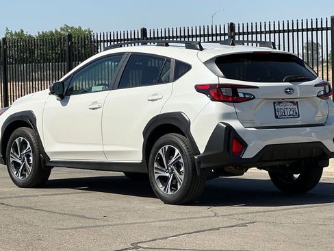 Used 2024 Subaru Crosstrek 2.0i Premium AWD/4WD image 7