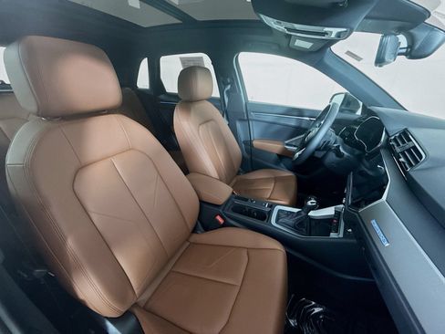Certified 2024 Audi Q3 2.0T Premium Plus AWD/4WD image 28