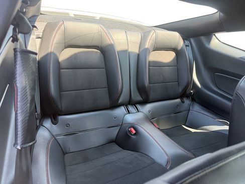 Used 2022 Ford Mustang GT Premium w/ Equipment Group 401A RWD image 18