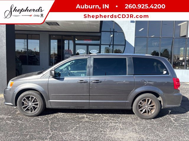 Used 2017 Dodge Grand Caravan SXT FWD image 1