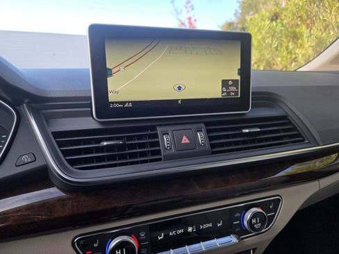 Used 2018 Audi Q5 2.0T Premium Plus image 14