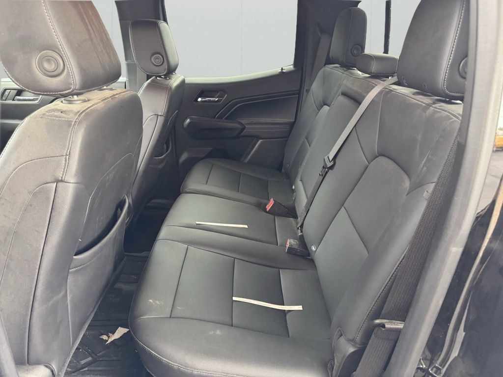 Used 2023 GMC Canyon Elevation w/ Elevation Premium Package AWD/4WD image 13