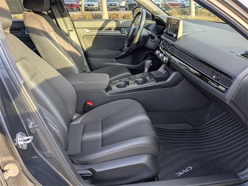 Certified 2025 Honda Civic Sport image 34