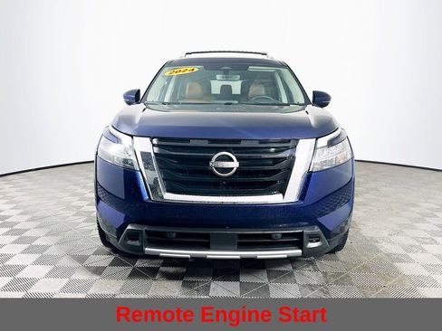 Certified 2024 Nissan Pathfinder Platinum image 5