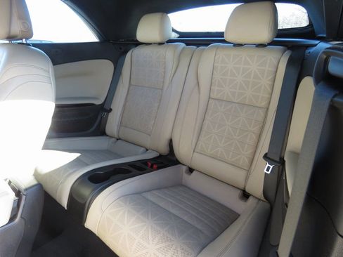 Used 2018 Buick Cascada Premium image 12