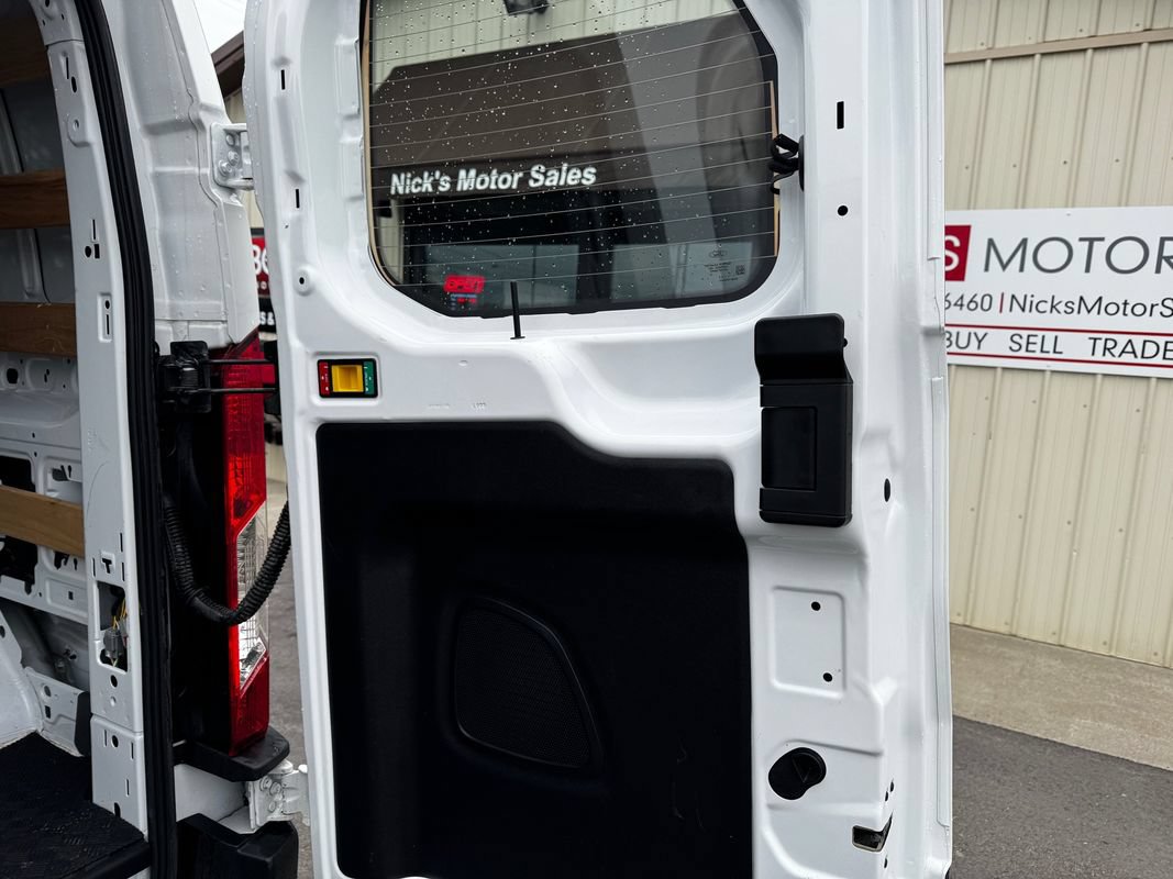 Used 2024 Ford Transit 250 Low Roof AWD w/ Exterior Upgrade Package image 39
