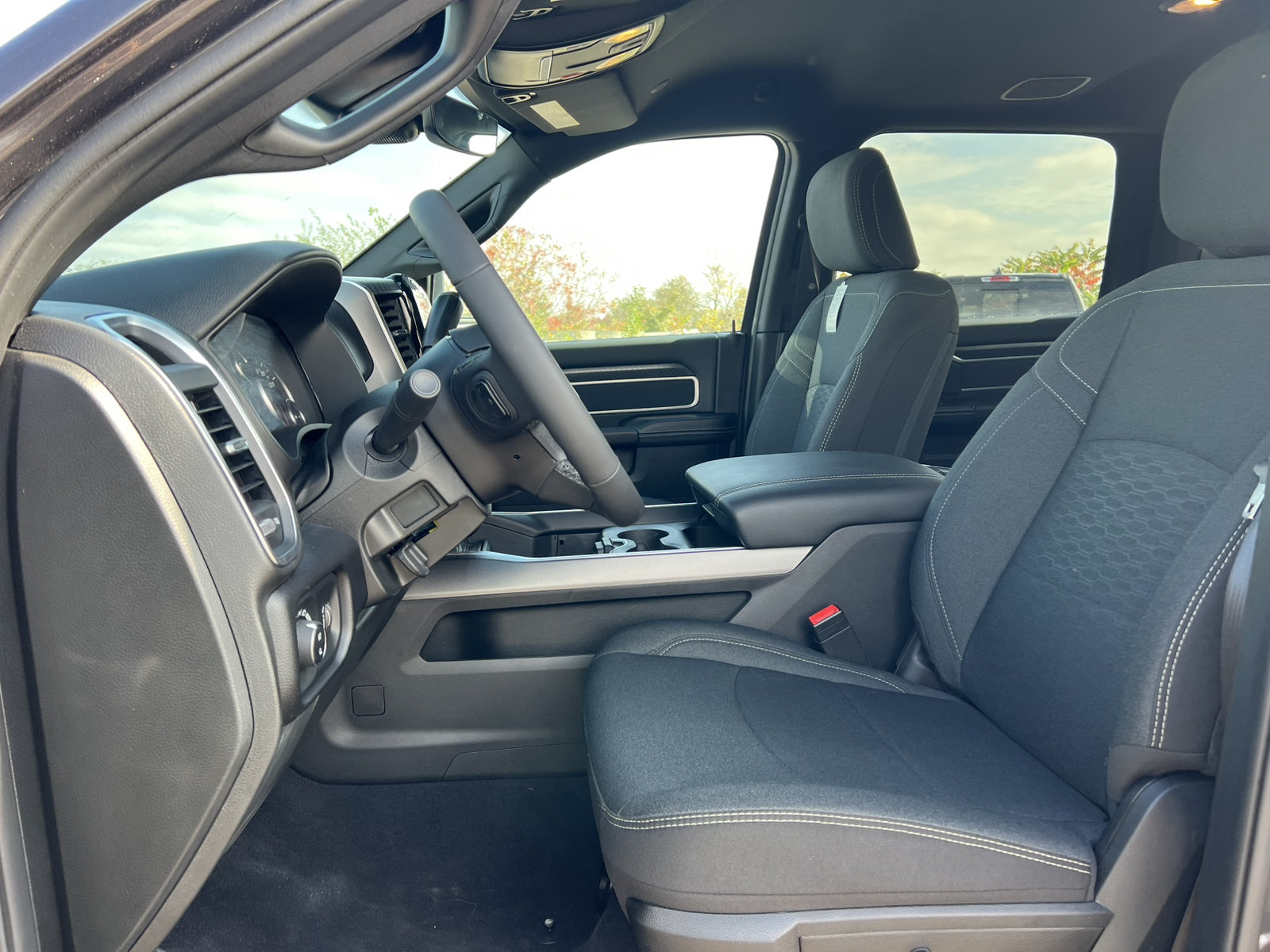 Used 2026 RAM 3500 Big Horn AWD/4WD image 4