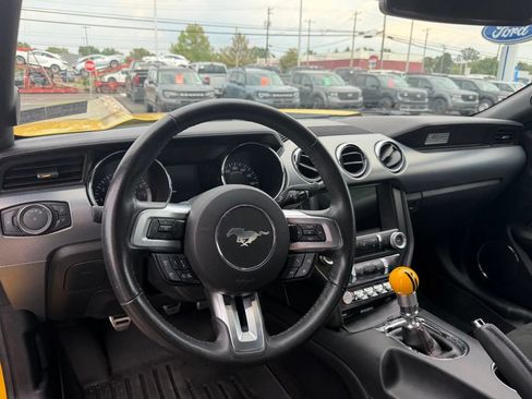 Used 2016 Ford Mustang GT Premium w/ Equipment Group 401A RWD image 13