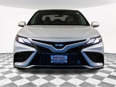 Used 2022 Toyota Camry XSE image 8