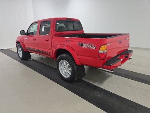 Used 2004 Toyota Tacoma PreRunner RWD image 2