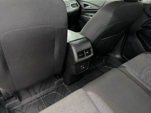 Certified 2024 Chevrolet Equinox LT w/ LPO, Floor Liner Package image 19