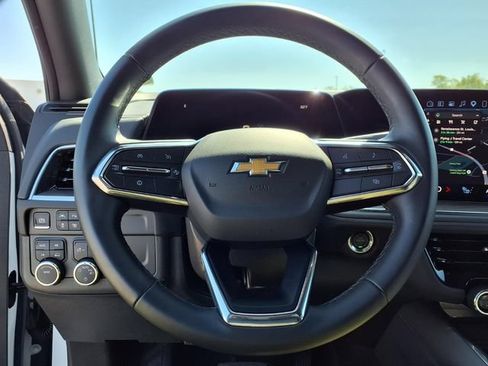 Used 2025 Chevrolet Tahoe LT AWD/4WD image 34
