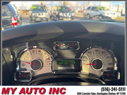 Used 2011 Ford Expedition XLT w/ 203A Rapid Spec Order Code image 19